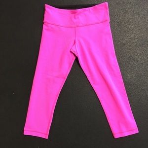 Lululemon wunder under crop pink size 6